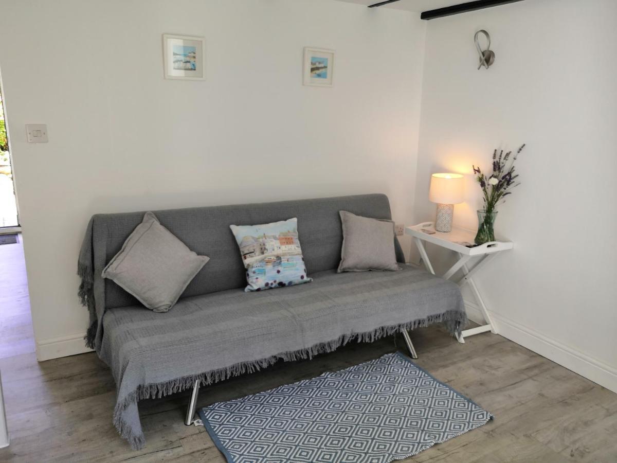 Captivating Isolde Cottage With Pool Near St Ives Camborne Bagian luar foto