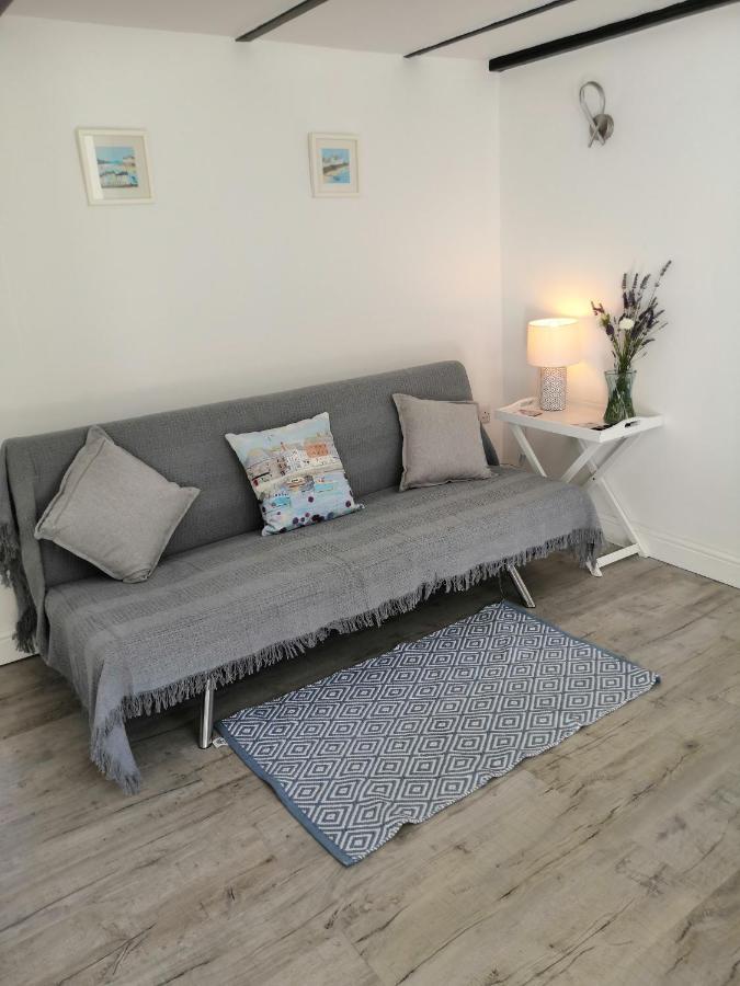 Captivating Isolde Cottage With Pool Near St Ives Camborne Bagian luar foto